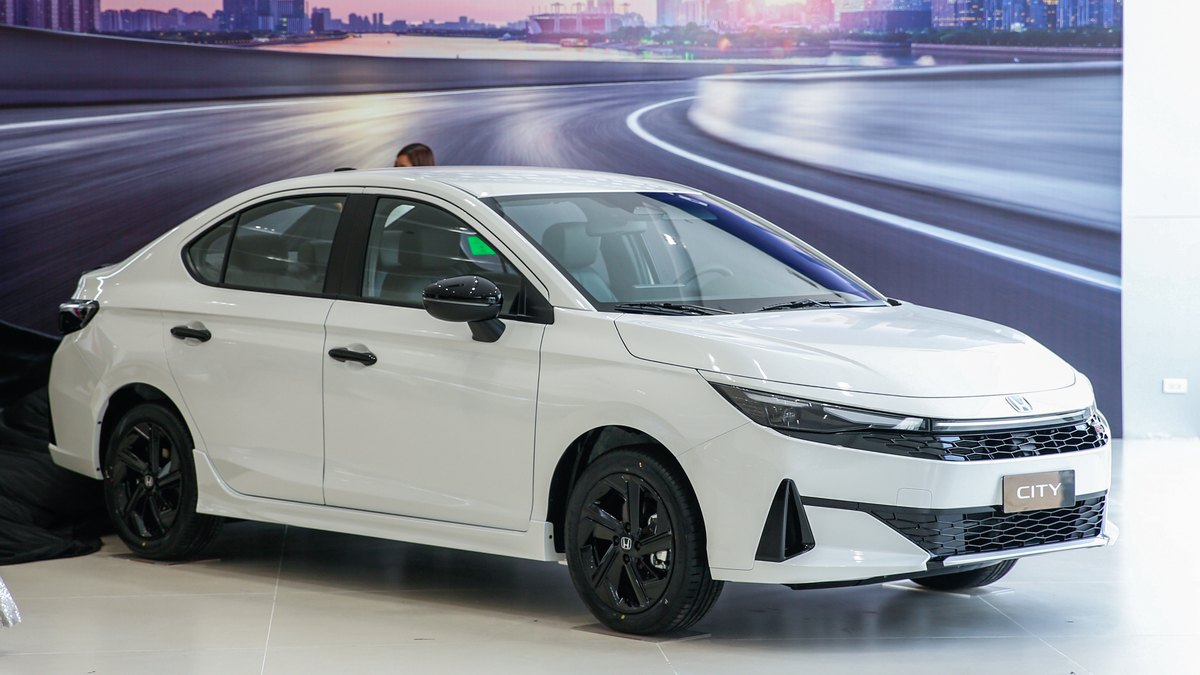 So sánh Toyota Vios và Honda City 2026: sedan hạng B nào đáng mua hơn? 2 So sánh Toyota Vios và Honda City 2026: sedan hạng B nào đáng mua hơn? Honda City 2026 bản nâng cấp tại Việt Nam